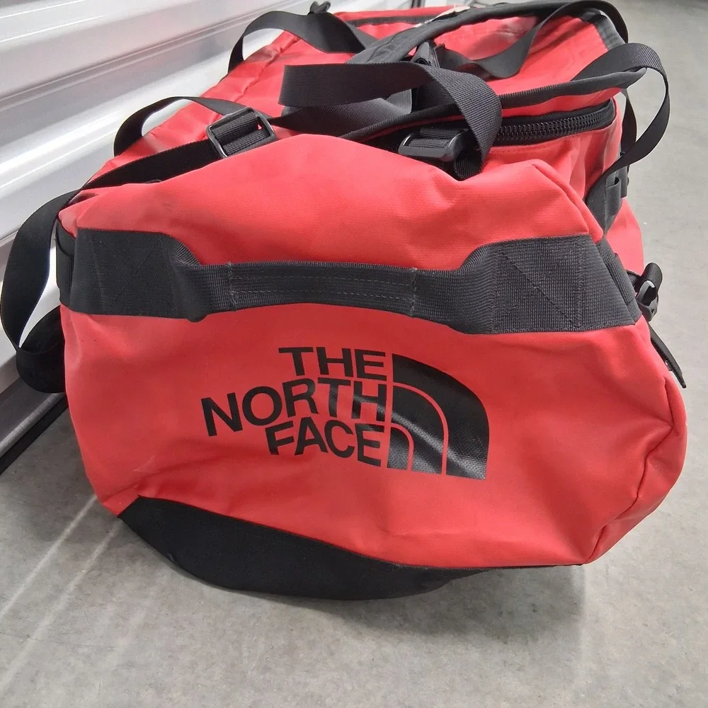 The North Face Base Camp Duffel Bag Red Black Medium Water Resistant Travel Bag